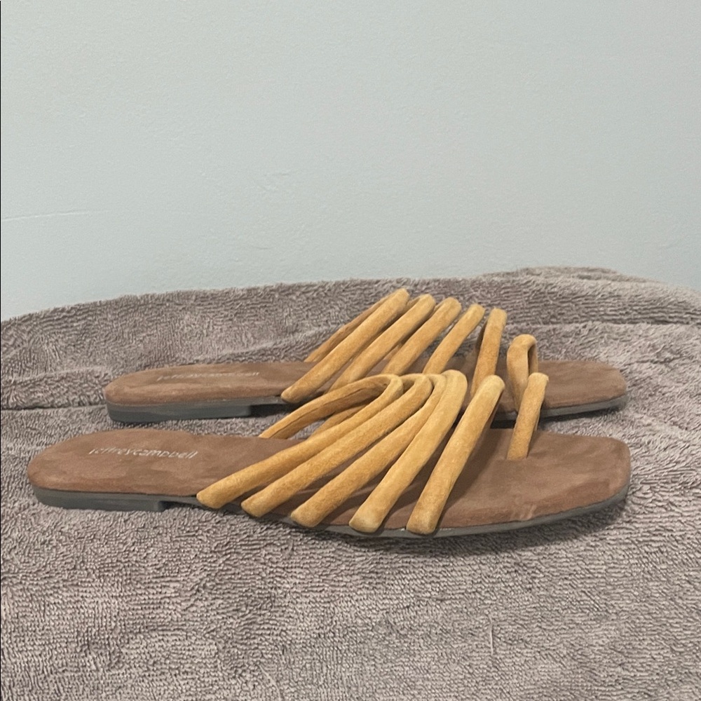 Jeffrey Campbell Women's Tan Sandals - Picture 4 of 4